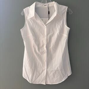 NWT White Button Down Collard Sleeveless Top